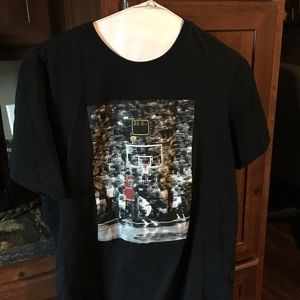 Authentic Vintage Jordan Last shot shirt in good condition.